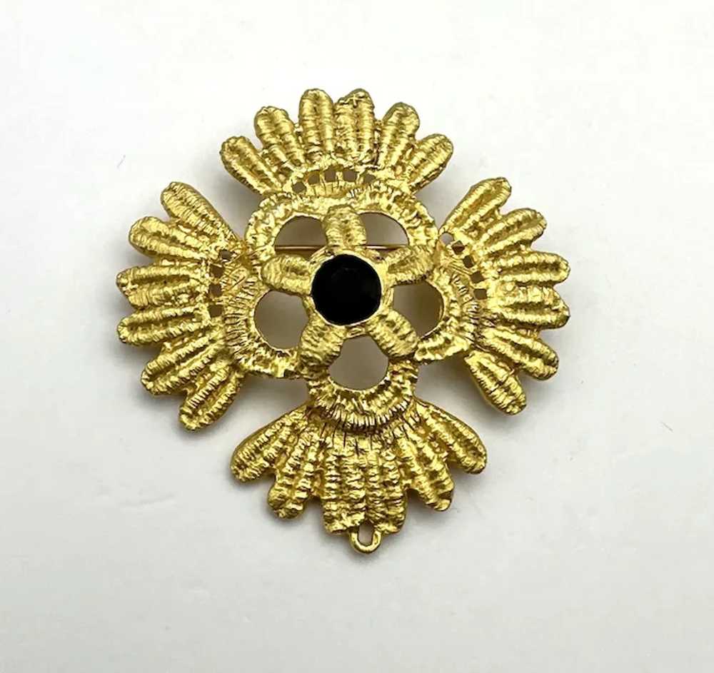 Etched Goldtone Flower Brooch with Pretty Black C… - image 8