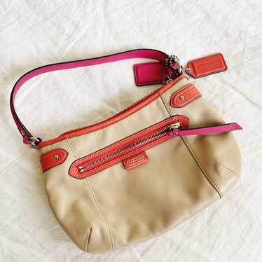 Authentic shops Coach Leather Purse