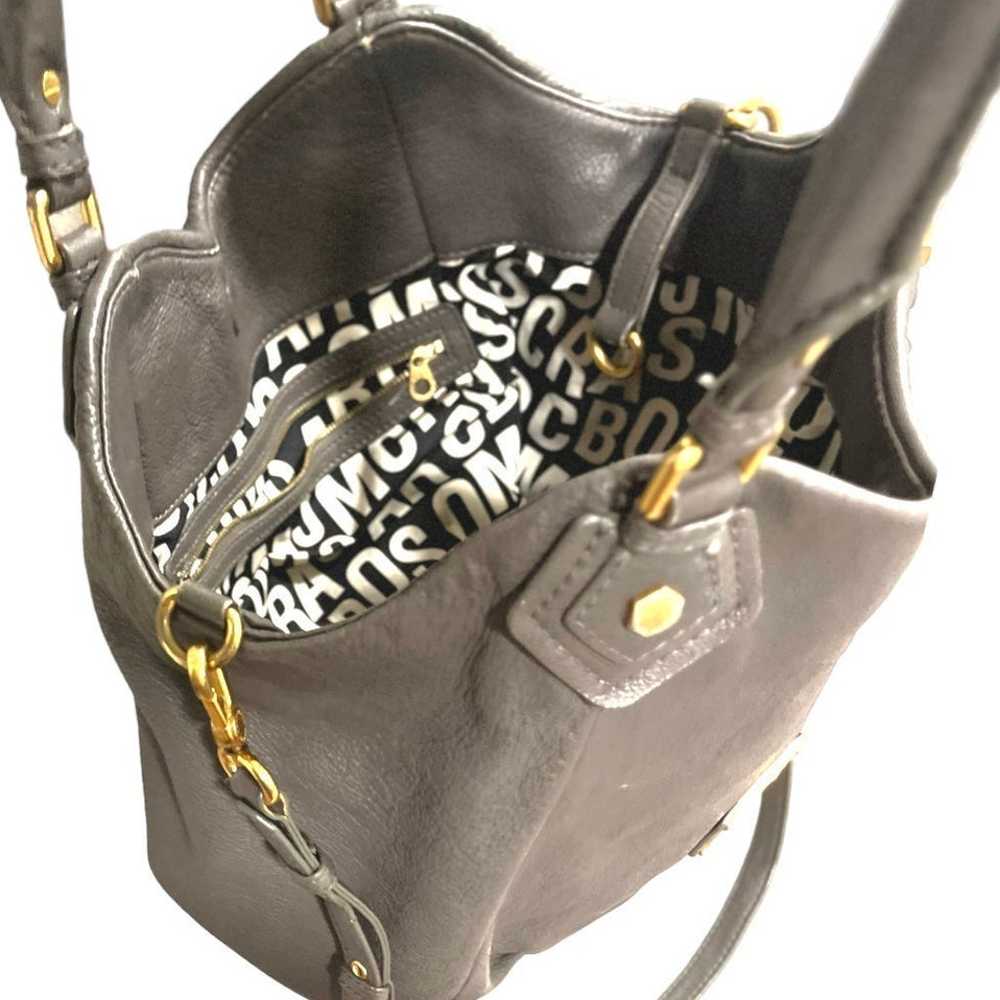 Marc Jacobs Tote Shoulder Bag Leather Magnetic Cl… - image 10