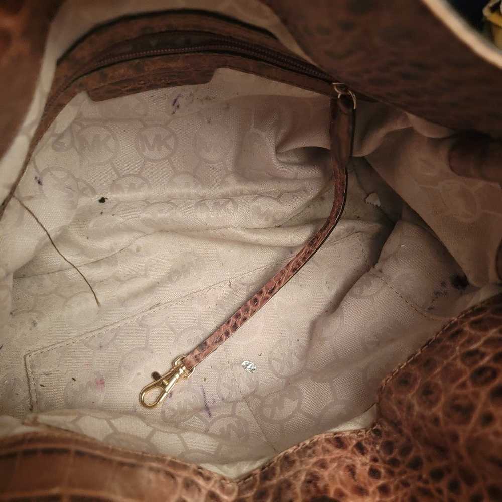 Michael Kors Hamilton purse - image 4