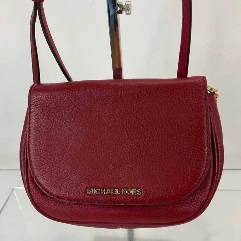 micheal kors Red pebbled crossbody - image 1