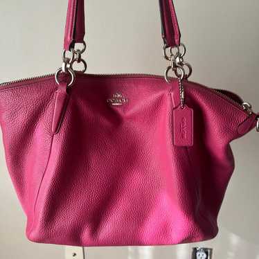 Coach super soft pink pebble leather purse EUC - image 1