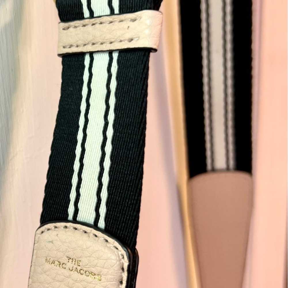The Marc Jacobs Black and White Strap and Pink Pu… - image 7