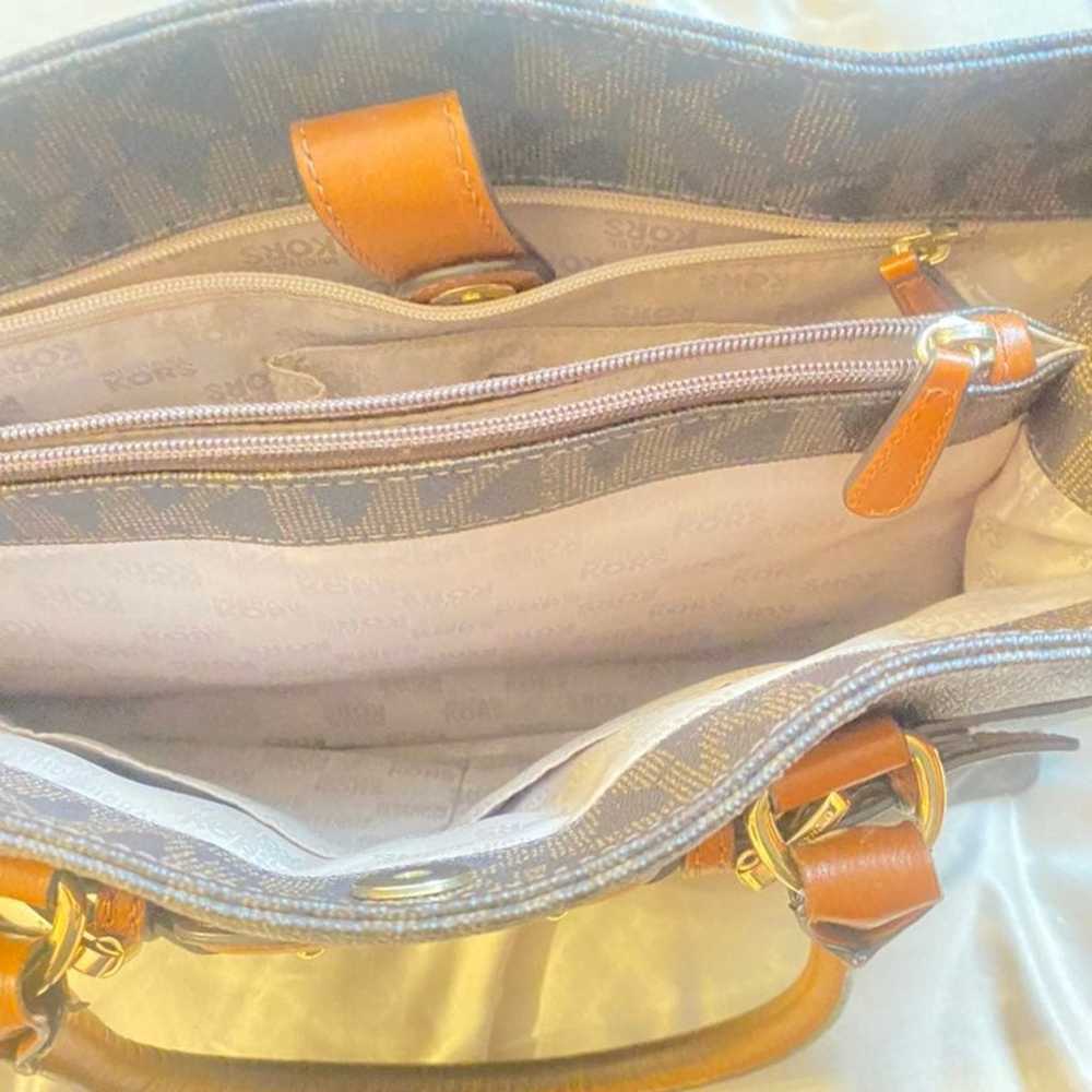 handbags - image 2