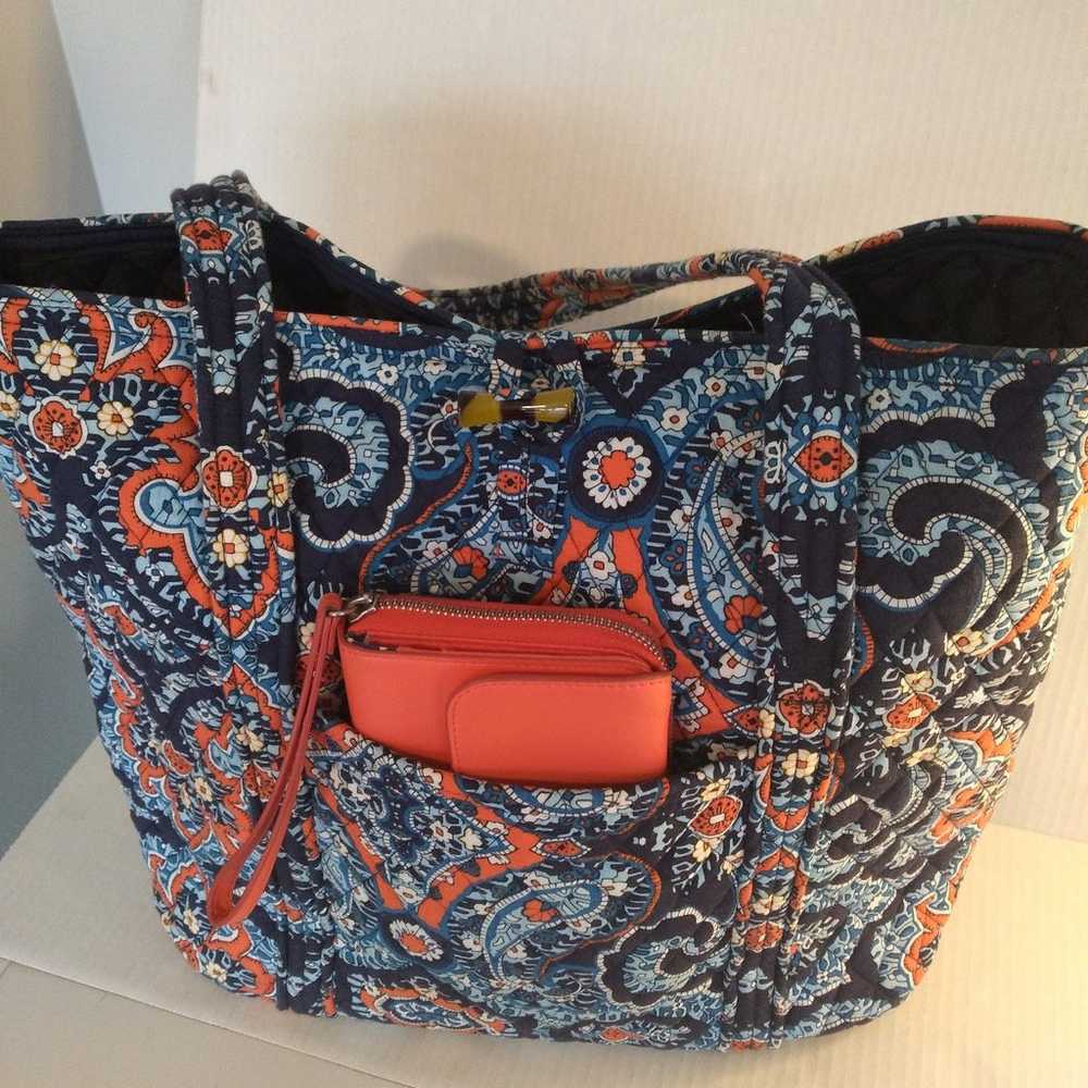 Vera Bradley lot of 2 quilted paisley tote & oran… - image 2