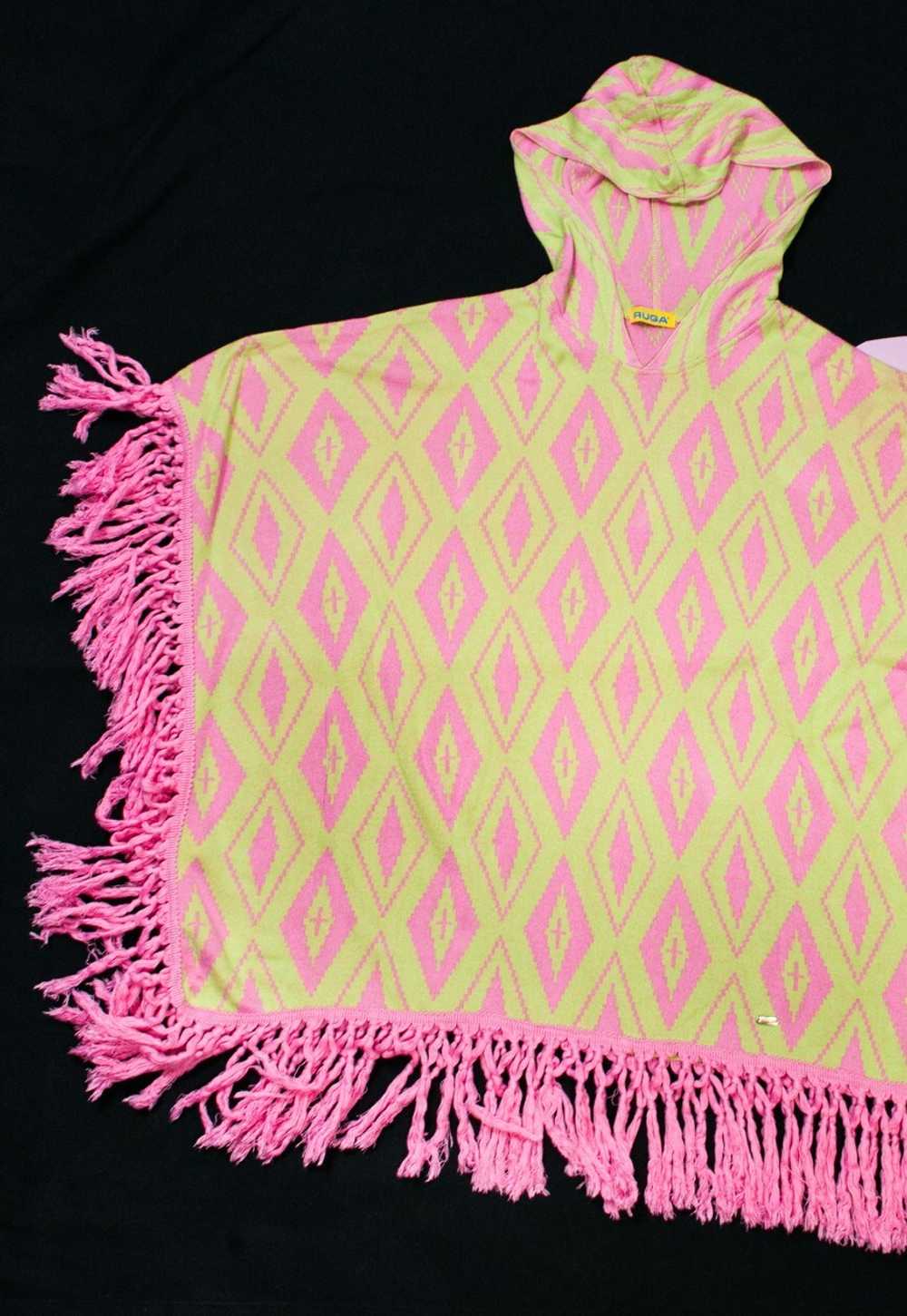 Vintage Poncho Y2K Psychedelic Fringe Knitted Cap… - image 2