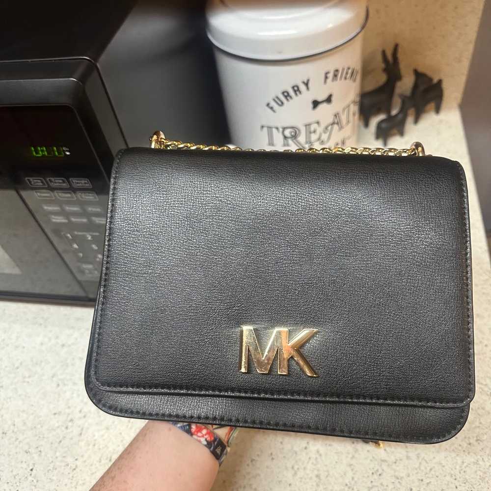 Micheal Kors Crossbody/ Shoulder Bag - image 10