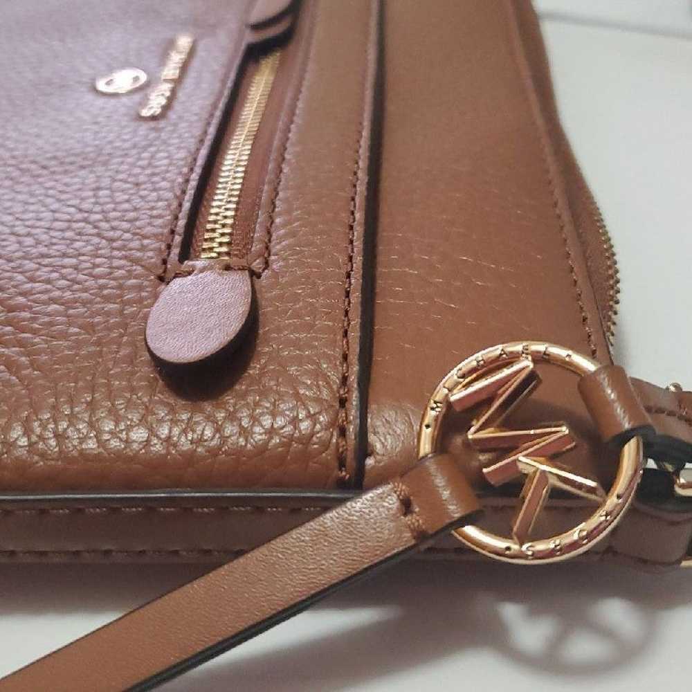 Michael Kors Acorn Leather Crossbody Bag - image 10