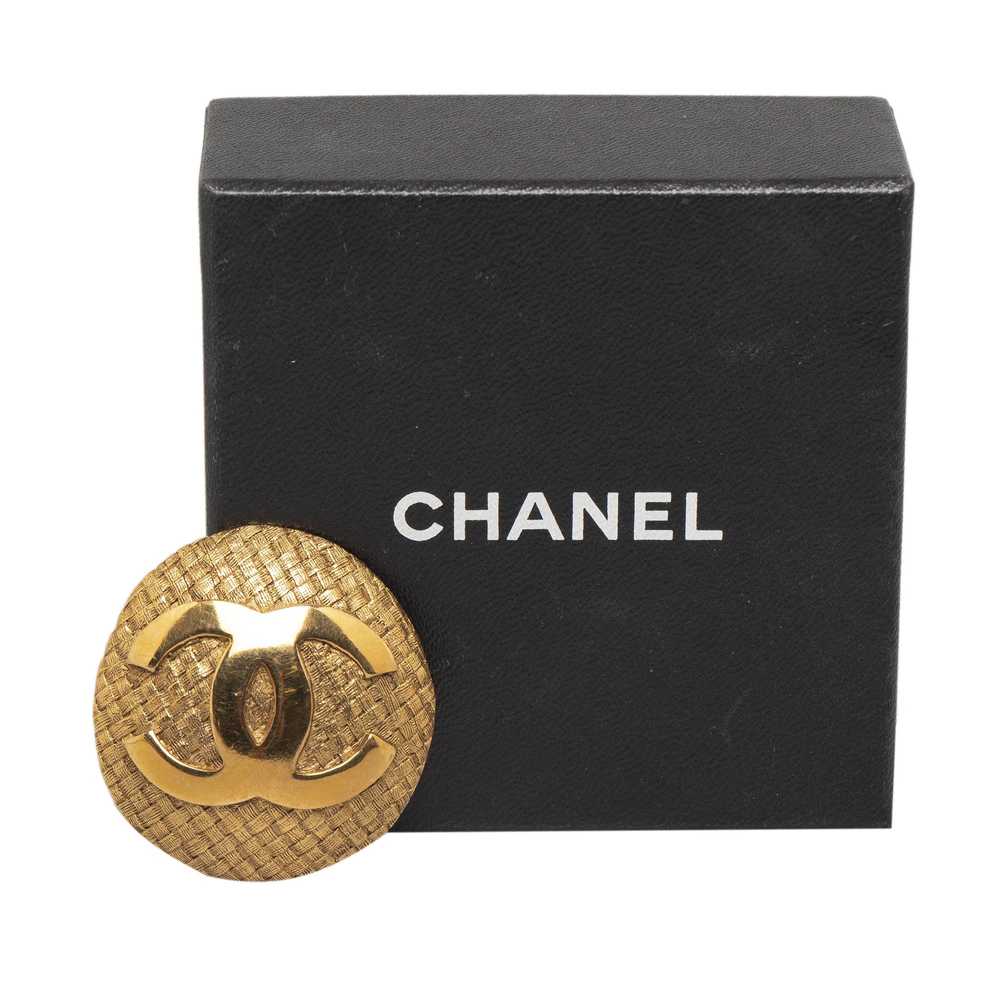 Product Details Chanel Gold Plated CC Brooch - image 4