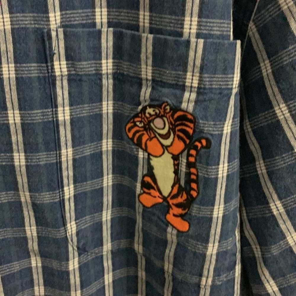 Vintage Disney tigger button up shirt size large - image 2