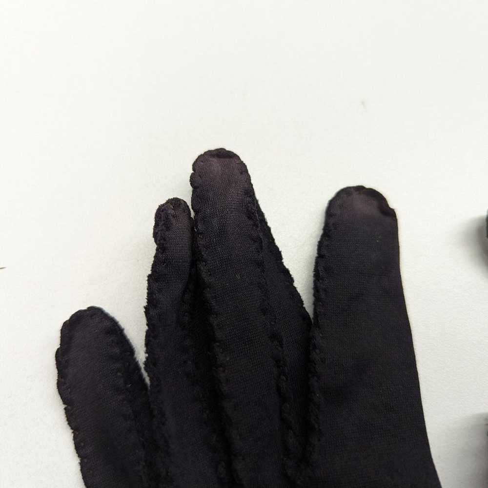 Vintage Dark Navy Blue Embroidered Gloves - image 6