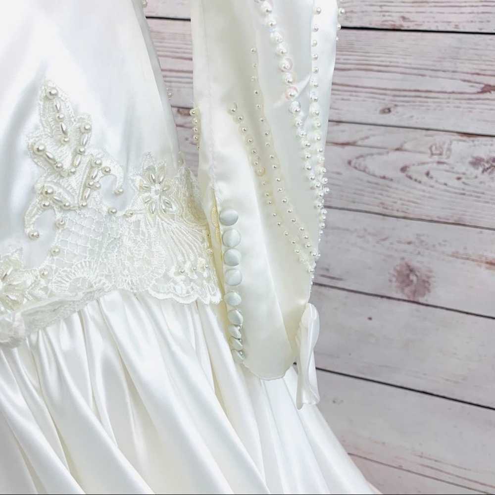 Alfred Angelo Vintage Ivory Bridal Gown w/ Veil - image 7