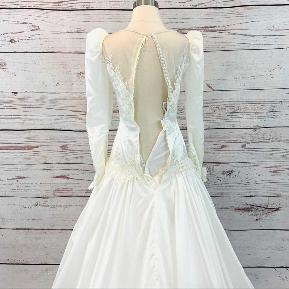 Alfred Angelo Vintage Ivory Bridal Gown w/ Veil - image 8