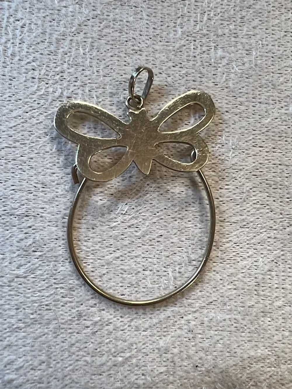 14k Yellow Gold Butterfly Vintage Charm Holder - image 3