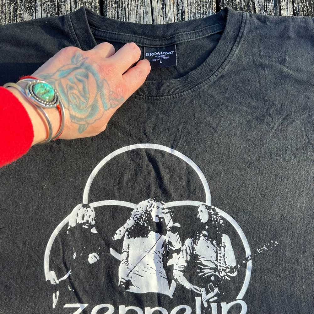 Rare 90s/Early Y2K Led Zeppelin X Broadway Tee - image 2