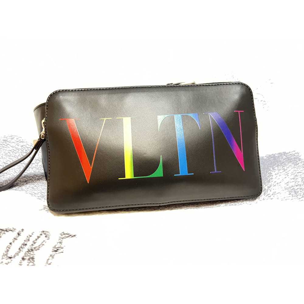 Valentino Garavani Leather travel bag - image 7