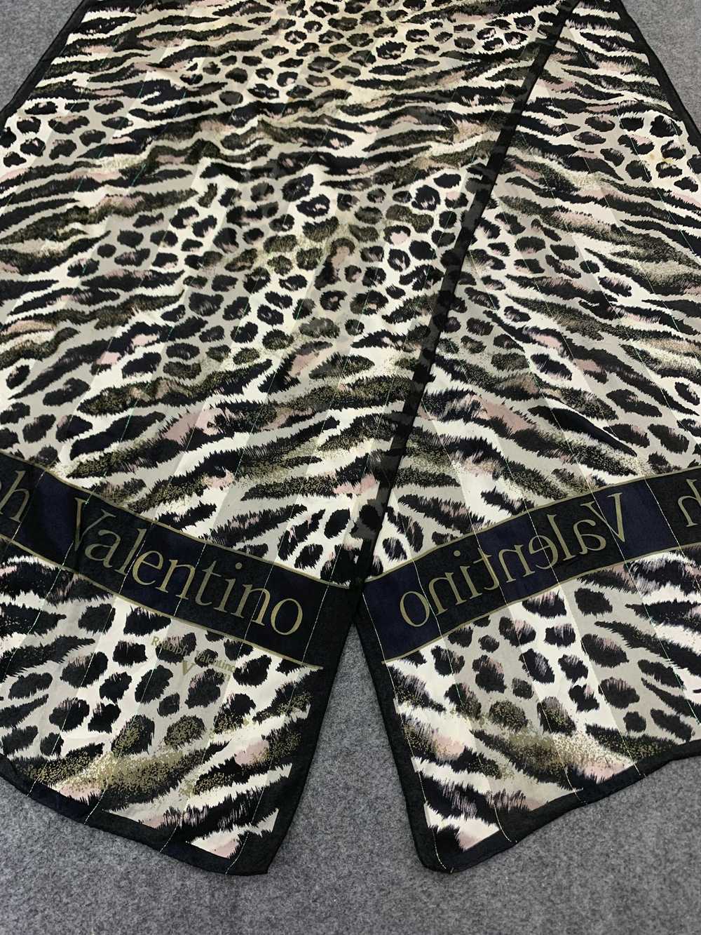 Vintage Rudolph Valentino Silk Scarf Leopard Print - image 4