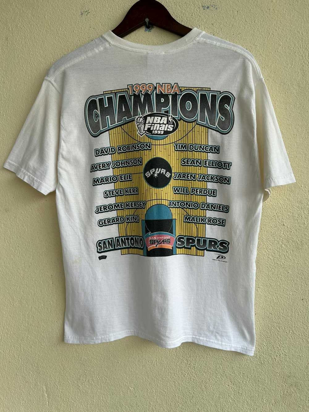 Fan Apparel × NBA × Vintage 1999 NBA CHAMPIONS SA… - image 2