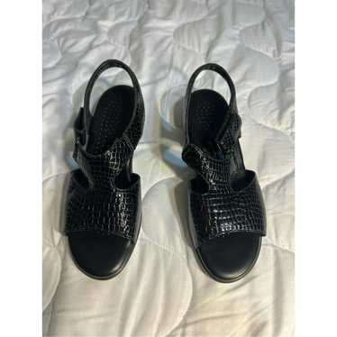 Sas SAS Suntimer Women’s 8M Black Croc Print Leat… - image 1