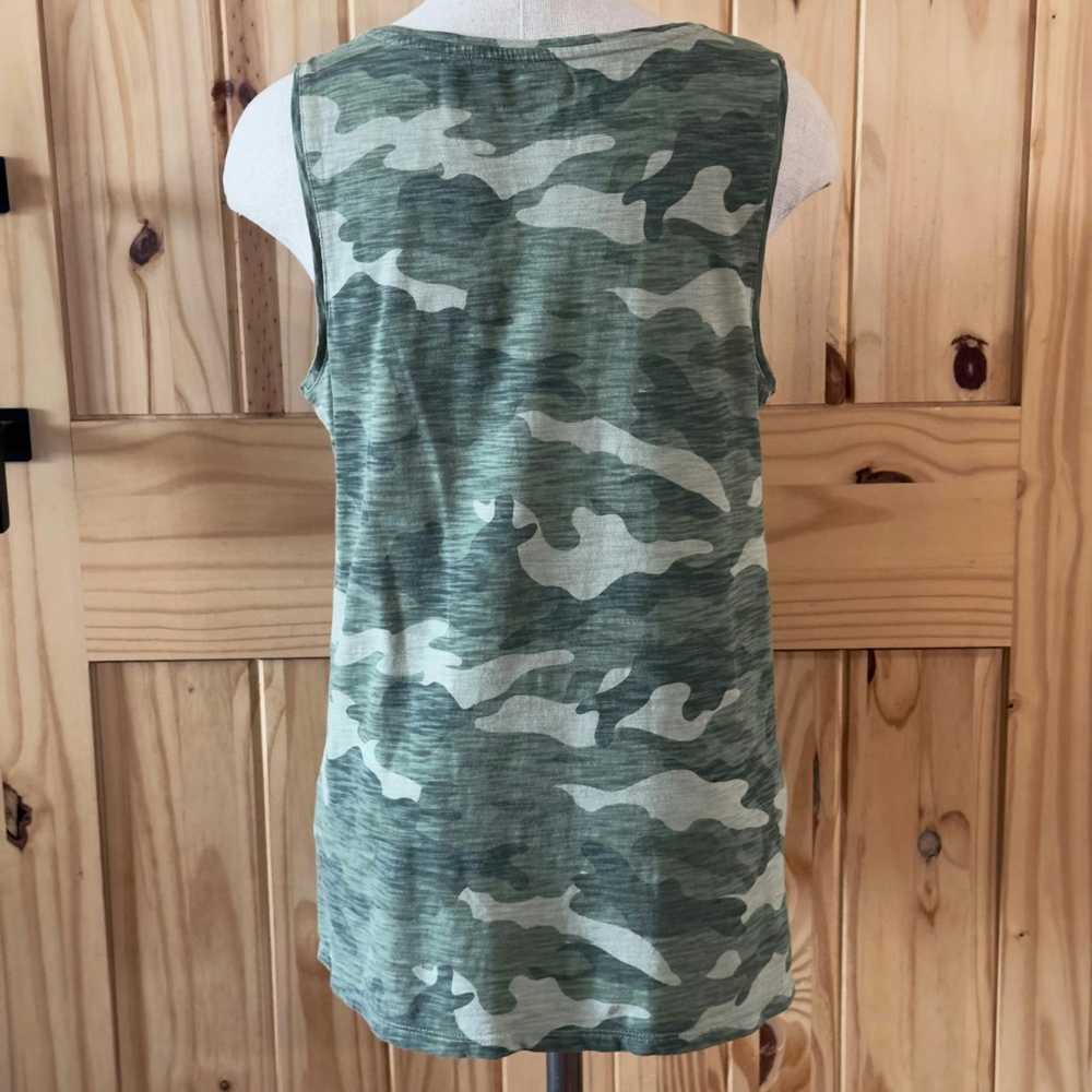 Old Navy Old Navy Everywear Womens Green Camo V N… - image 3