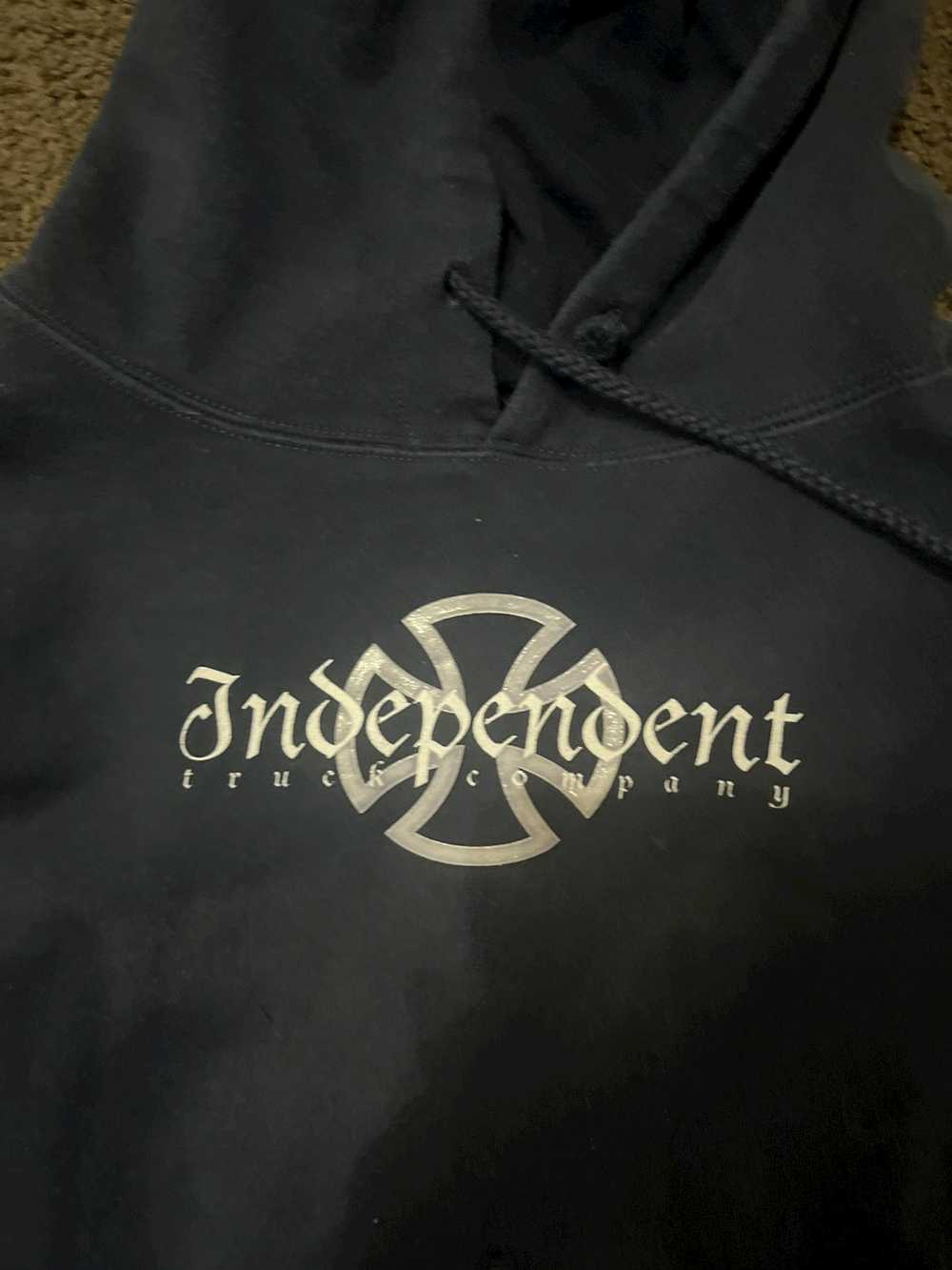 Independent Truck Co. 90s independent hoodie - image 2