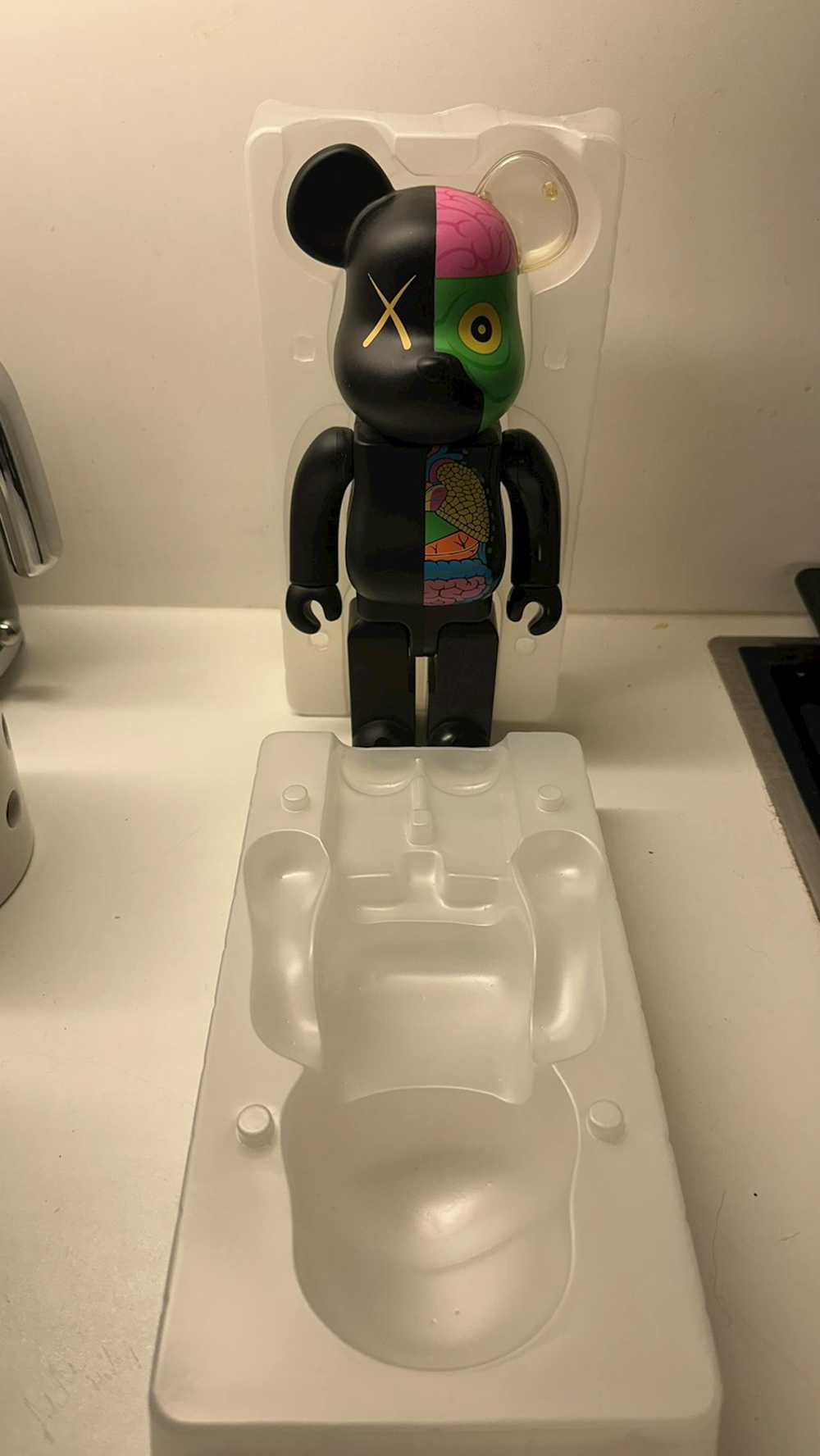 Kaws Bearbrick KAWS Dissected Black 400% Medicom - image 7