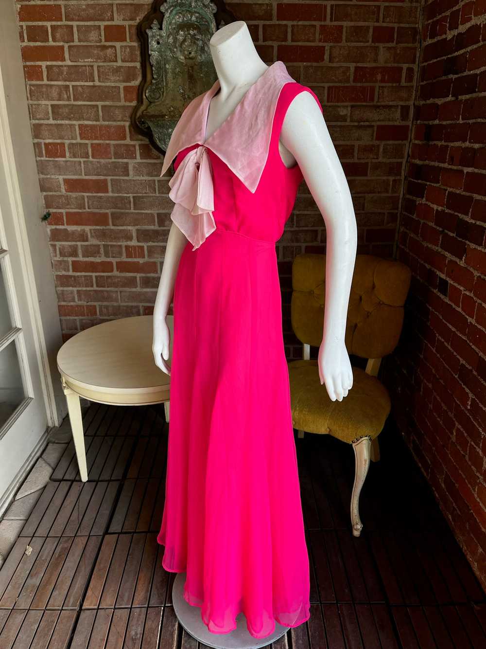 1960s Miss Elliette Shocking Pink Chiffon Dress - image 3