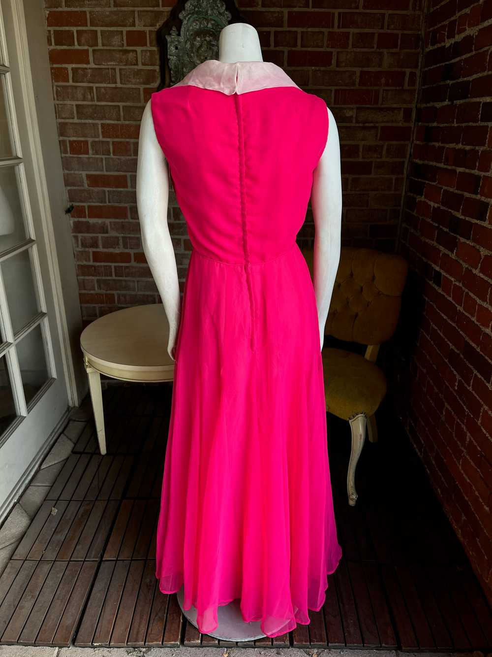 1960s Miss Elliette Shocking Pink Chiffon Dress - image 4