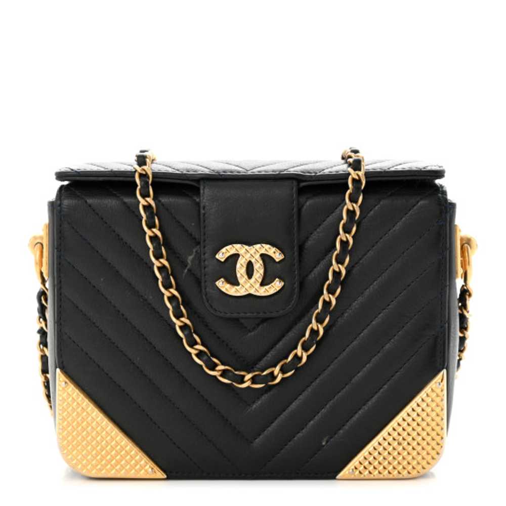 CHANEL Calfskin Chevron Quilted Rock The Corner M… - image 1