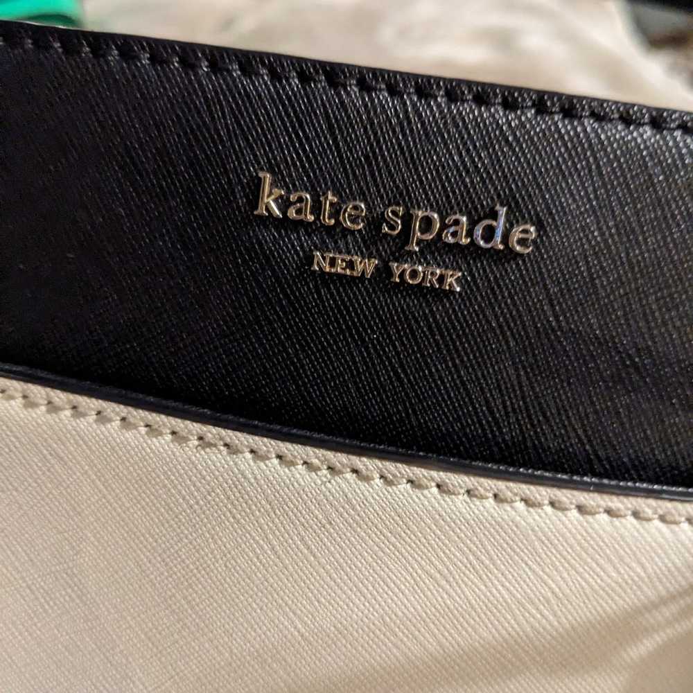 Kate Spade Tote with laptop pocket - image 12