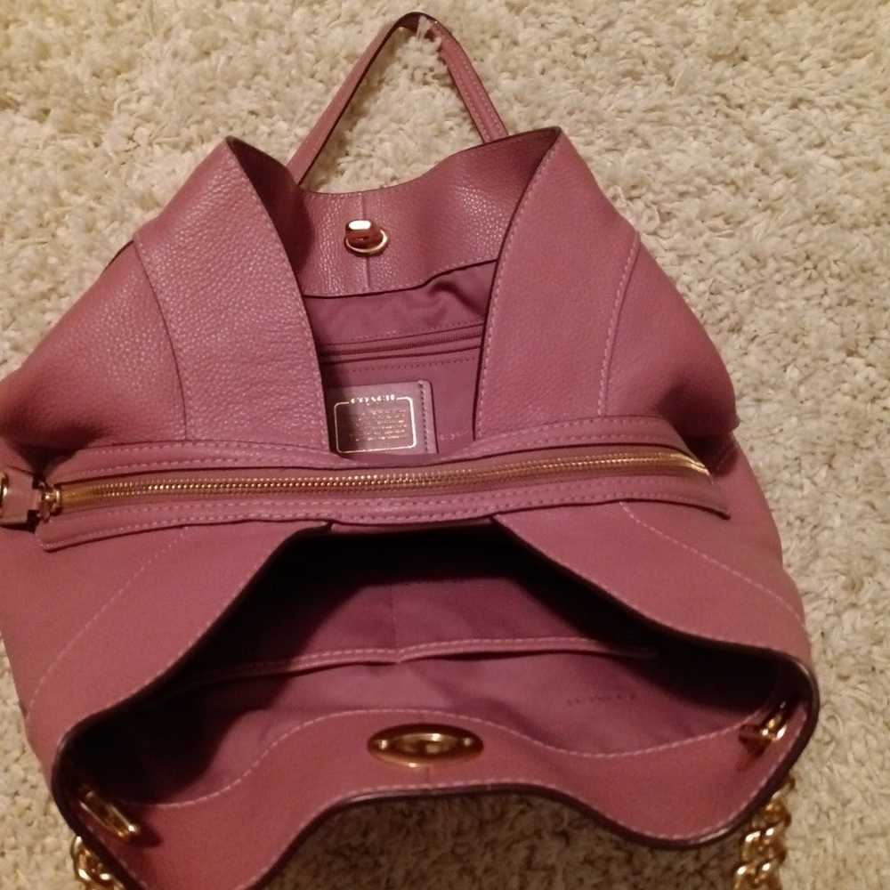 Coach pink (mauve) leather shoulder bag - image 4