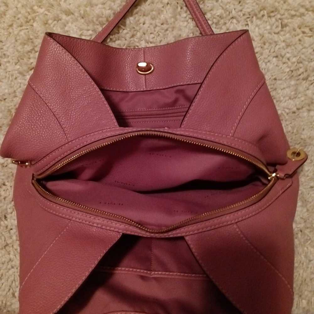 Coach pink (mauve) leather shoulder bag - image 5