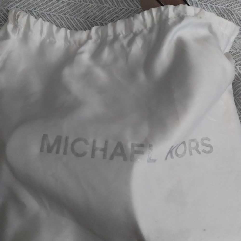 Michael Kors 2-tone pink shoulder bag - image 8