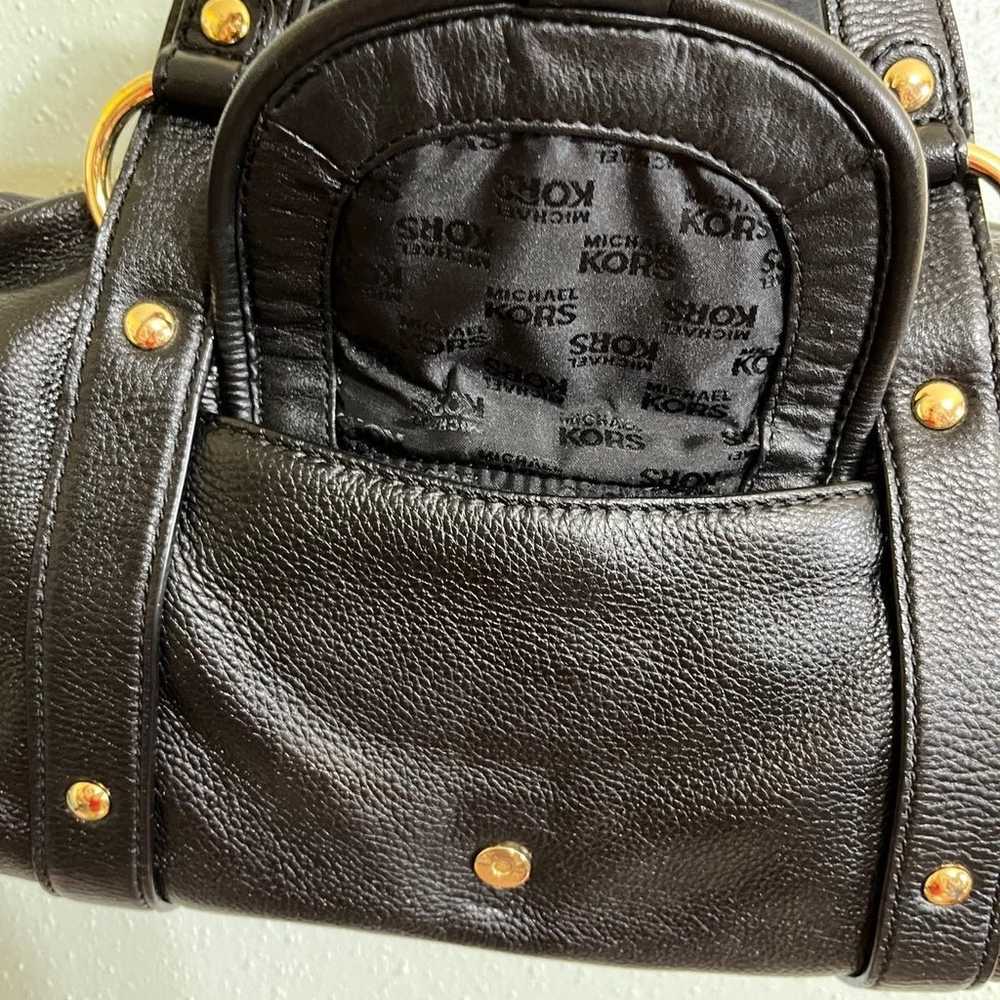 Like New Michael Kors Fulton Satchel Black Pebble… - image 3