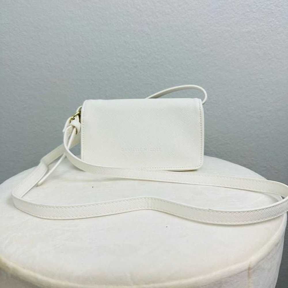 NEW NWOT Disney Snow White Phone Crossbody Bag - … - image 3