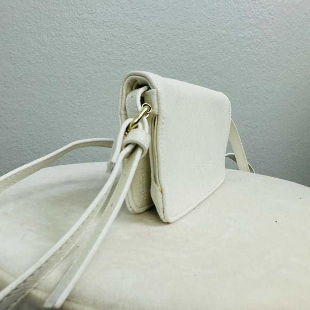 NEW NWOT Disney Snow White Phone Crossbody Bag - … - image 4