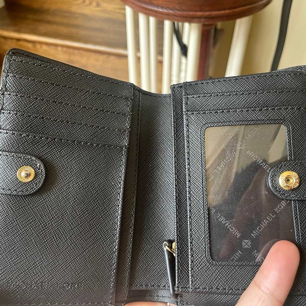 Michael Kors matching wallet shoulder bags - image 4
