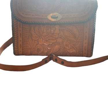 Vintage 1970’s tooled leather purse - image 1