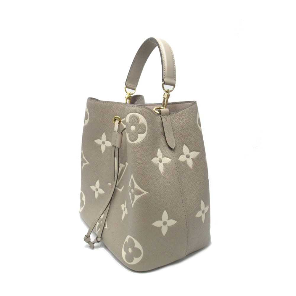 Louis Vuitton NéoNoé leather handbag - image 3