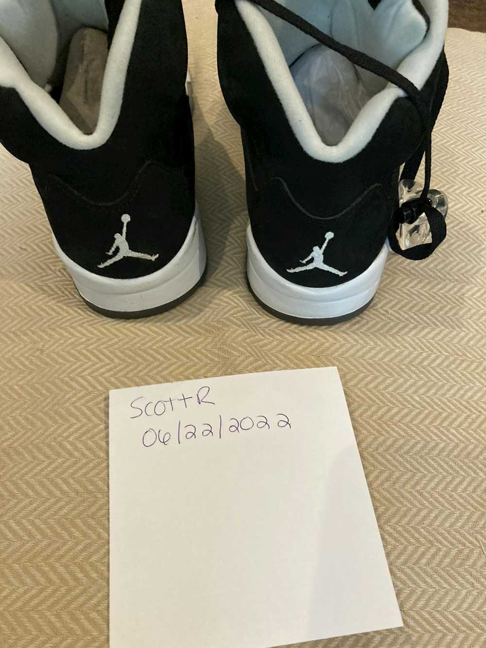 Jordan Brand × Nike Air Jordan 5 Retro Oreo 2013 - image 4