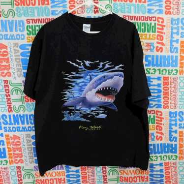 Gildan VTG 90s Key West Florida Shark T Shirt Size