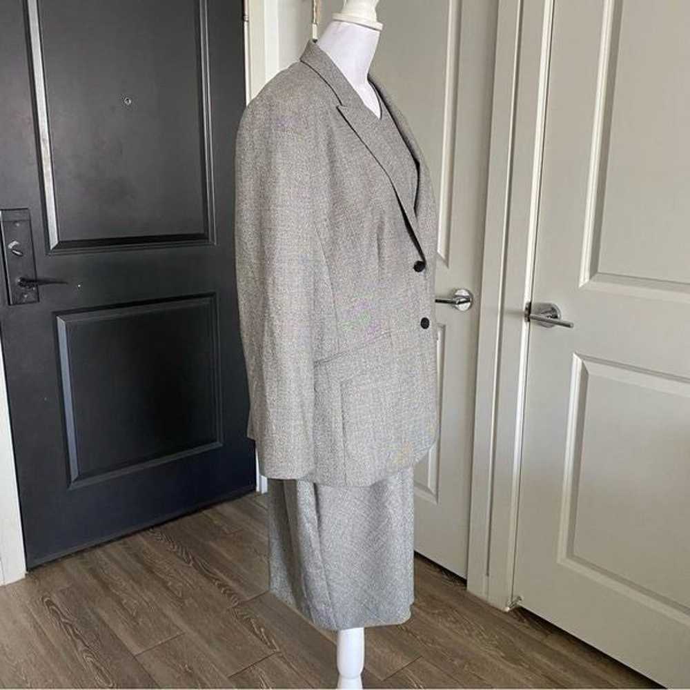 Boss Hugo Boss Gray Sleeveless Wool Sheath Dress … - image 6