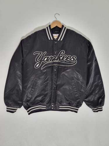 Vintage 1990s New York Yankees Black Satin Jacket… - image 1