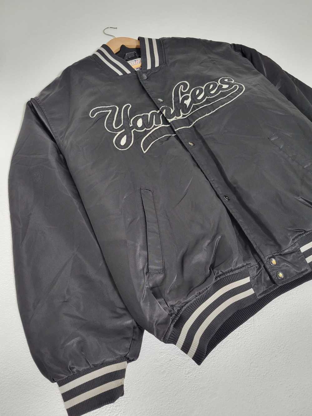 Vintage 1990s New York Yankees Black Satin Jacket… - image 2