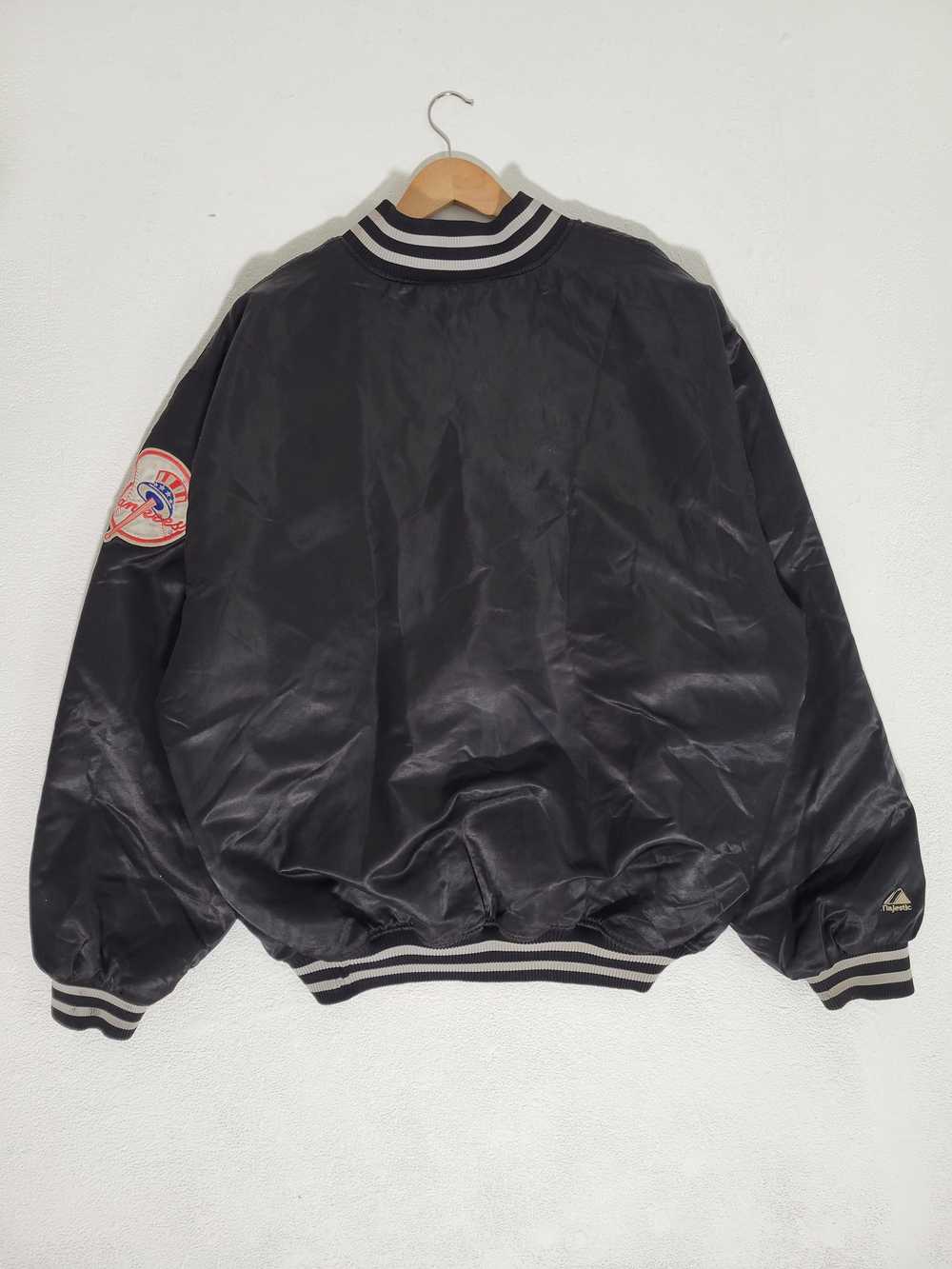 Vintage 1990s New York Yankees Black Satin Jacket… - image 6