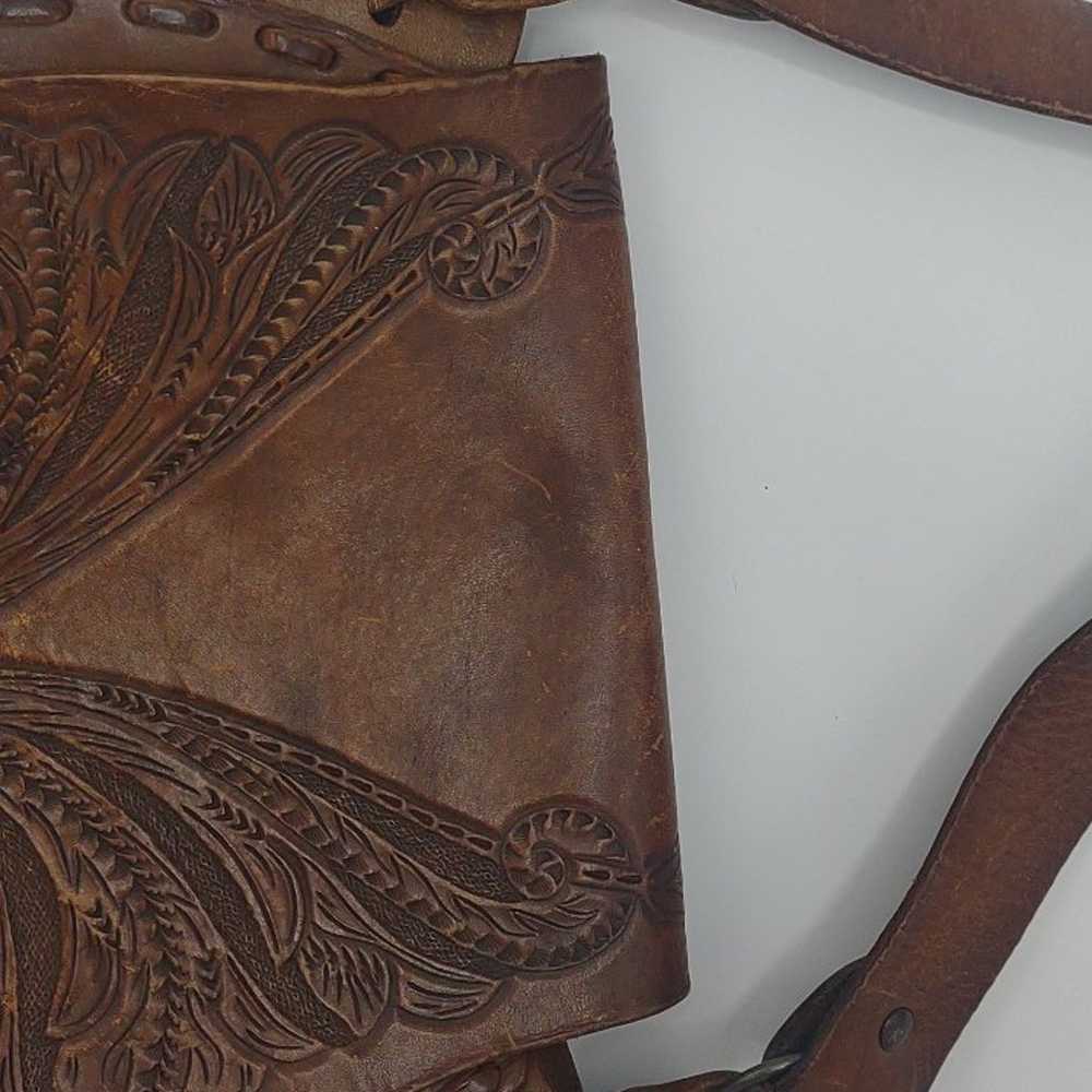 1960s-70s Leather Purse Floral Embossing - image 3