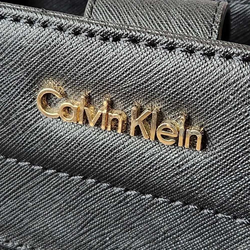 Calvin Klein black Saffiano leather tote shoulder… - image 5