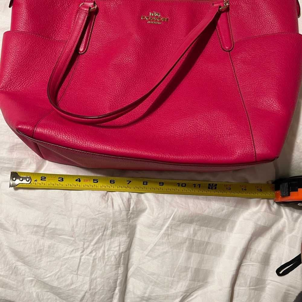 Coach shoulder bag/tote and wallet. pebbled leath… - image 11