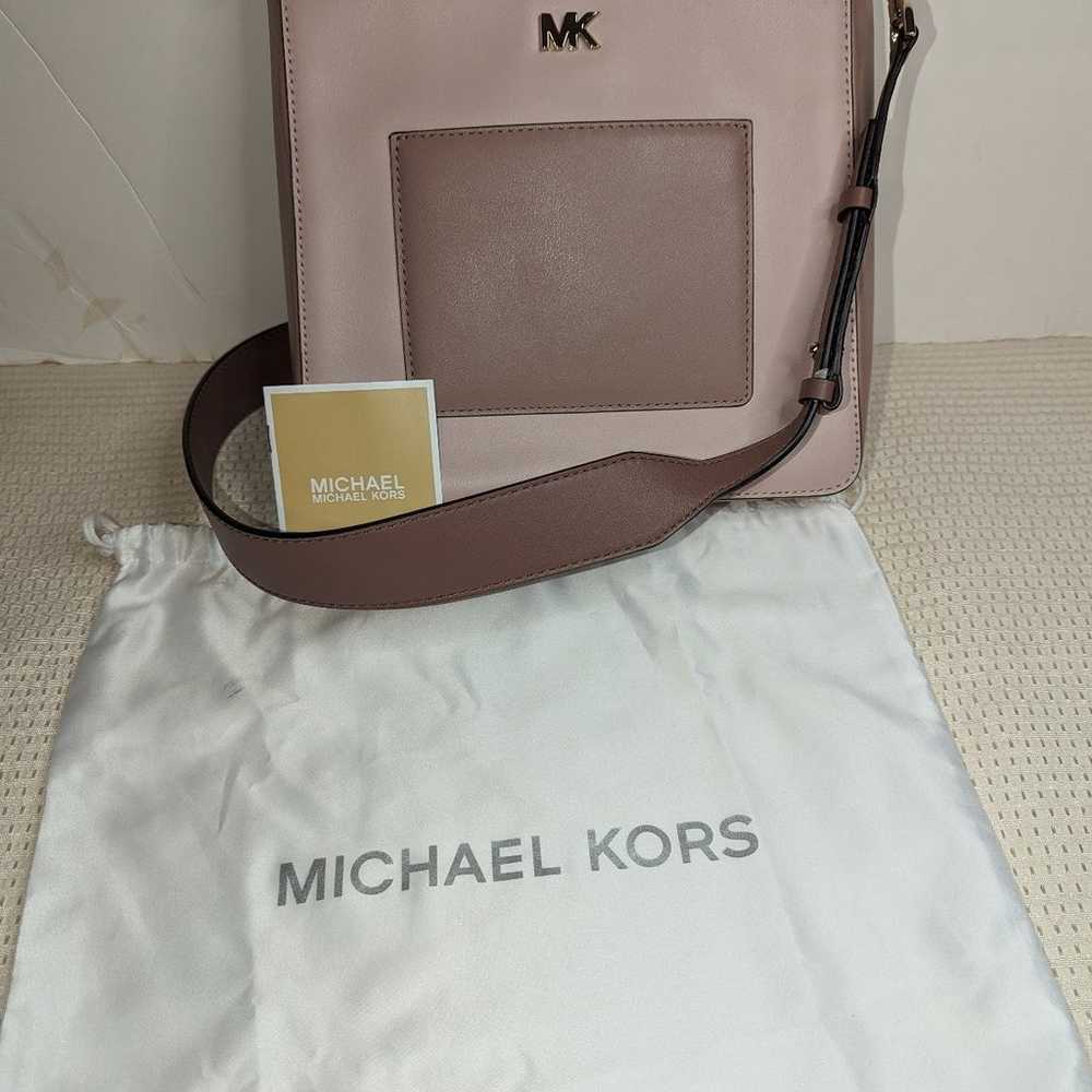 Michael Kors Leather Crossbody Nude/Soft Pink - image 9