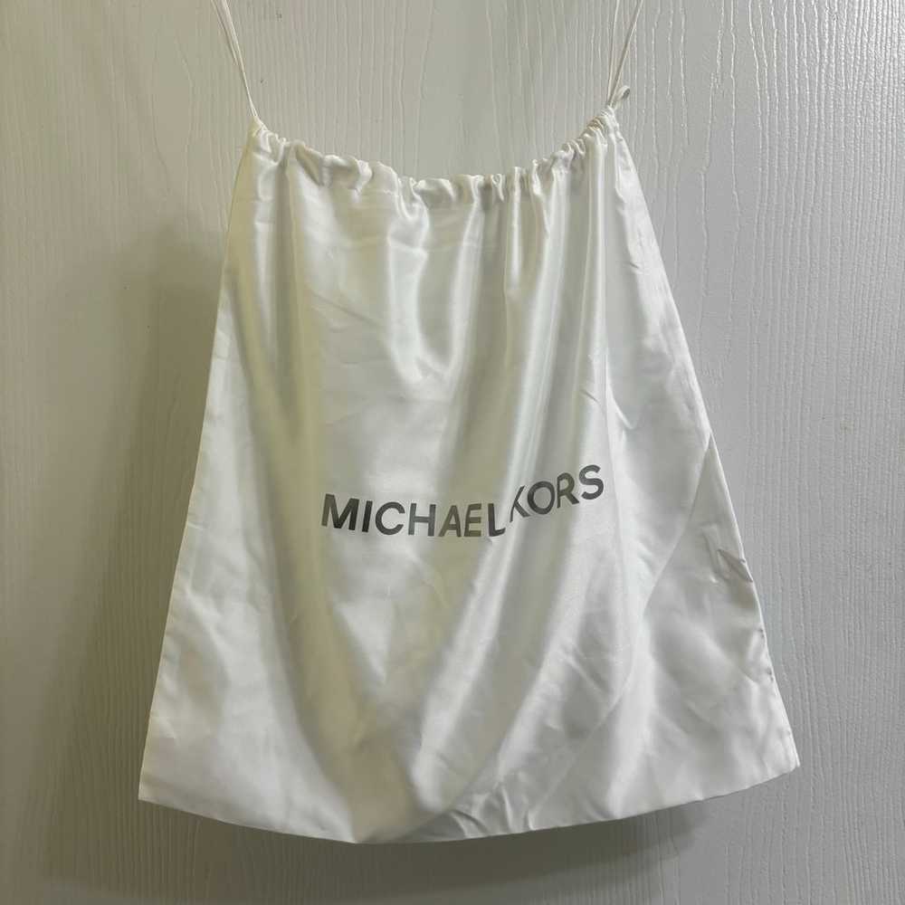 Michael Kors Greyson Chain Signature Satchel - image 8